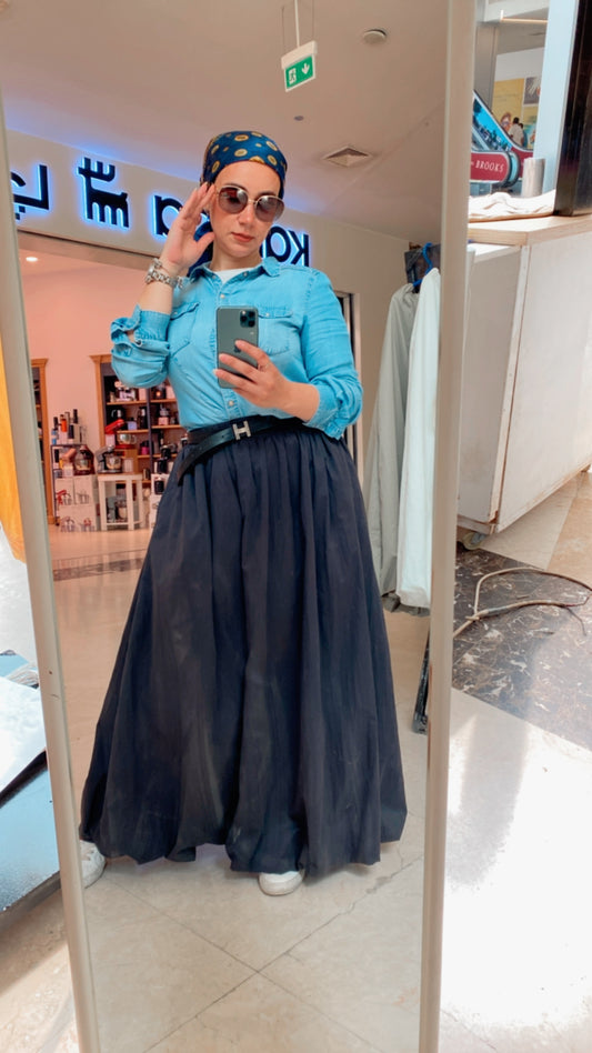 Black balloon skirt