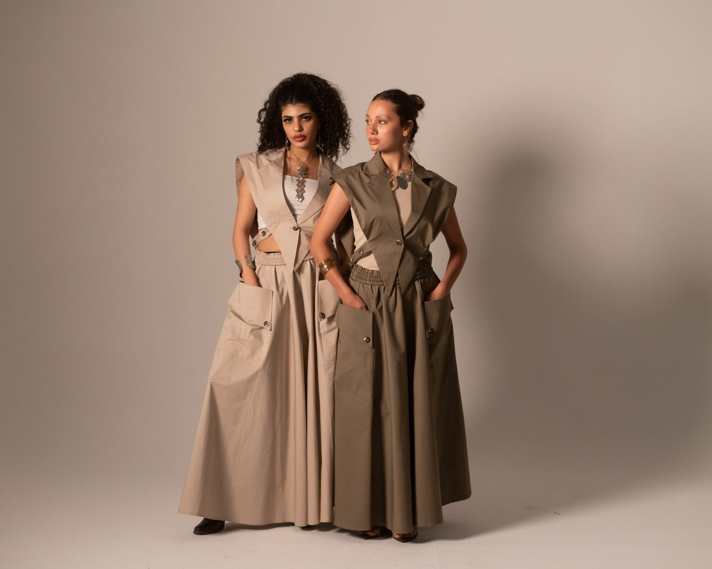 AURA SKIRT SANDSTONE