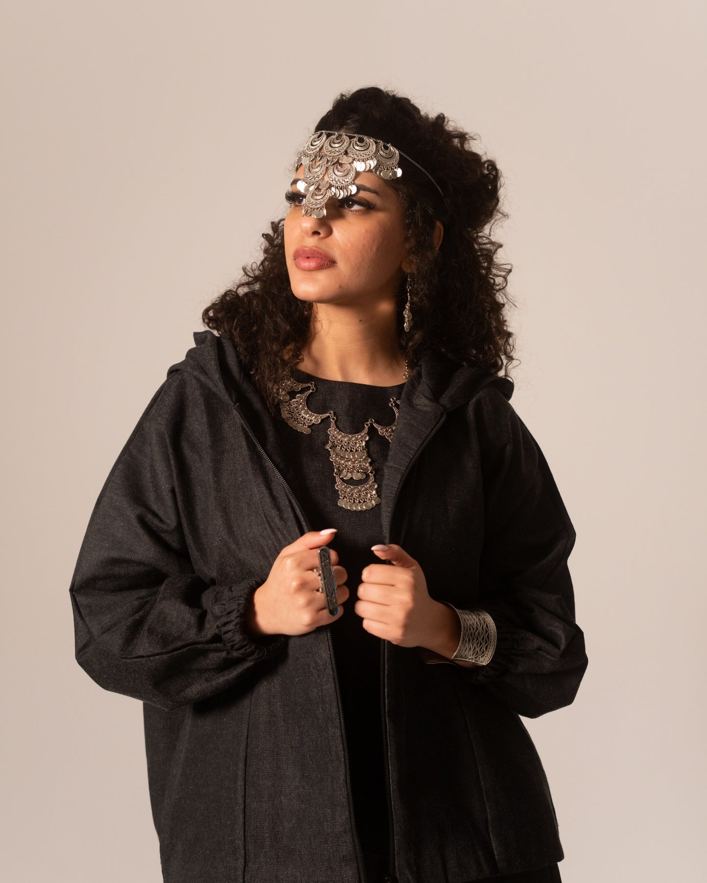 DESERT MUSE OBSIDIAN