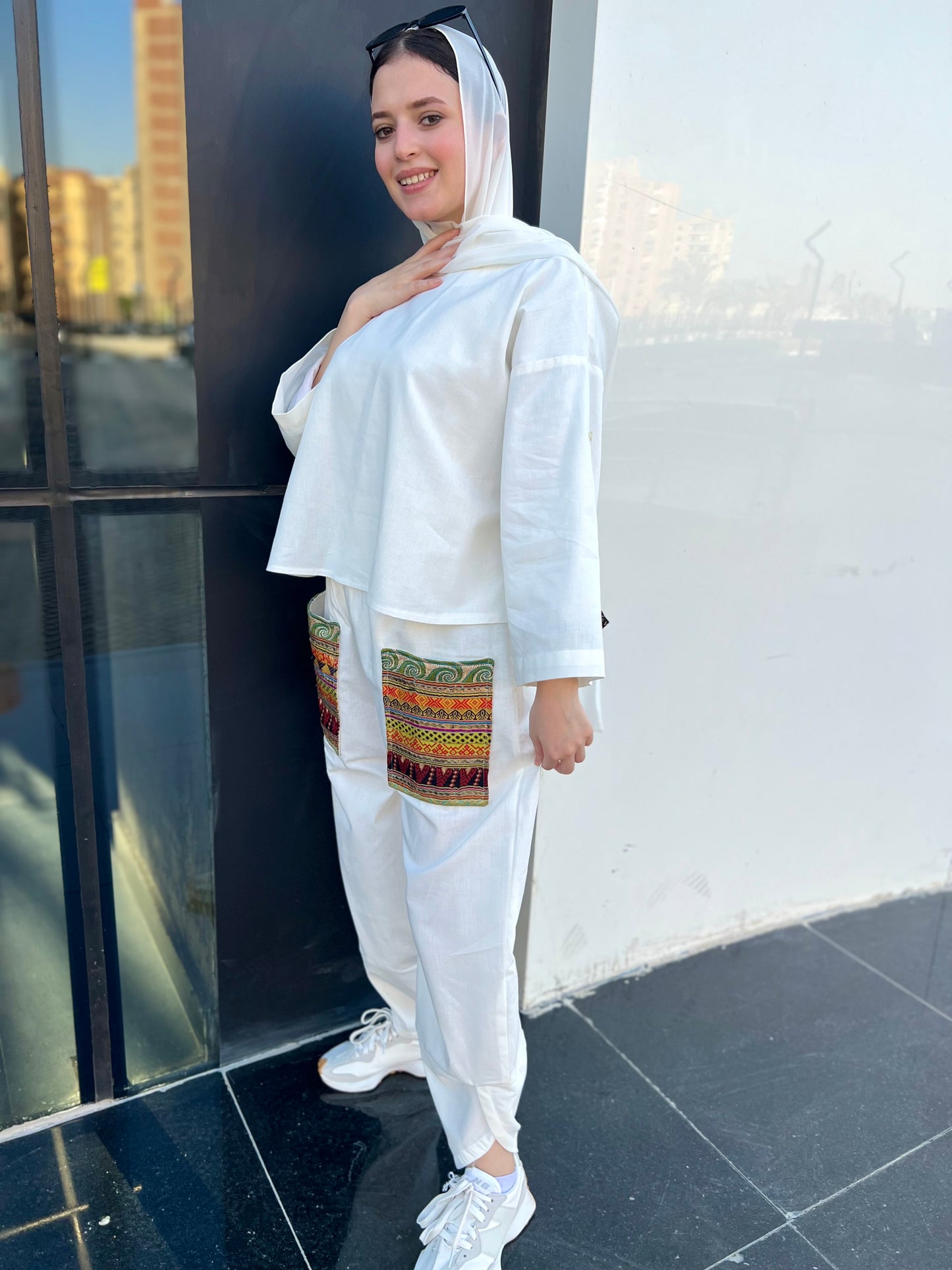 White Pockets Set
